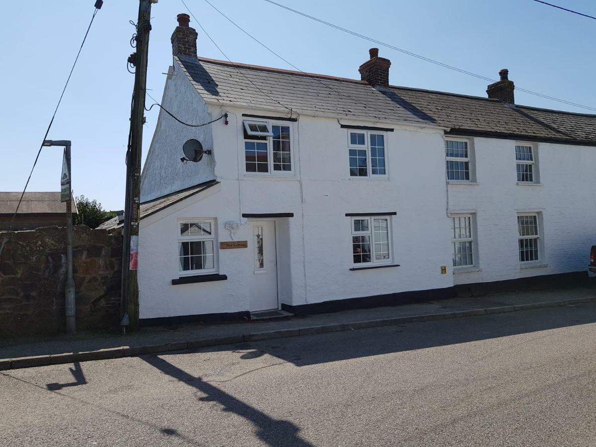 The Cottage Probus Exterior photo